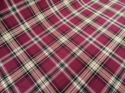 Kanterm tyg - Rutig - 3 färger!