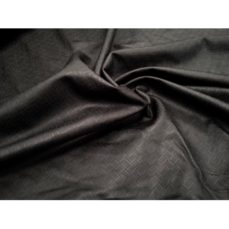 Schwarze Hautwürfel