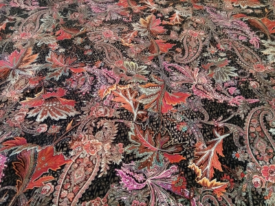 Silke Stof Signeret - Blade I etro stil.