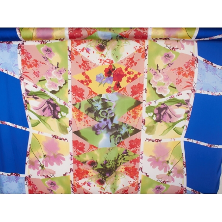 Tyg Volo multicolor på mörkblått