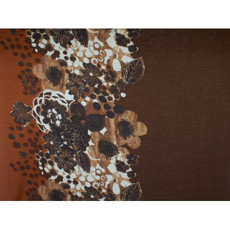 Irvin strikstof i brune blomster