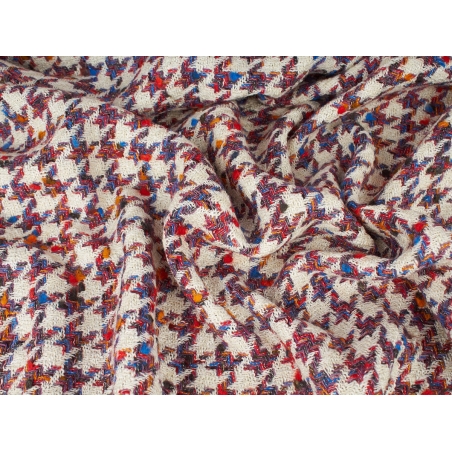 Chanelka com pé de galinha em duas cores.