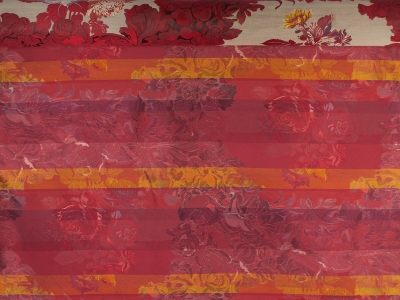 Tecido Jacquard Sorella com rosas de dois lados em 3 cores