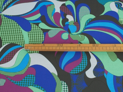 Džínovina Sorella v stylu Pucci raport