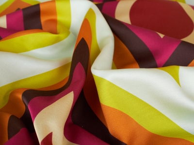 Ύφασμα Μεταξιού Υπογεγραμμένο - Ρετρό