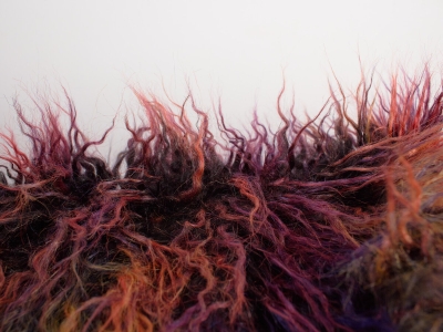 Fourrure colorée - Poils ondulés