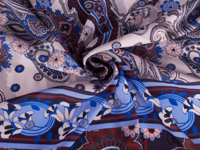 Tecido de Seda assinado Etro - padrão Paisley