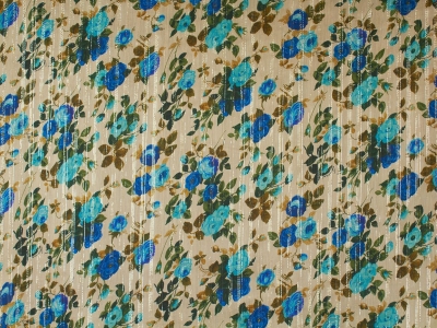 Silke Tyg Signerat - Lurex Och Rosor