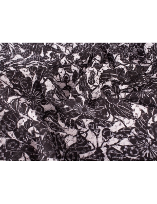 Sandra Spitze - schwarze und weiße Blumen