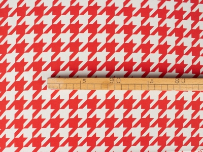 Silkkikangas, jossa on signeeraus - kananjalka - 2 väriä