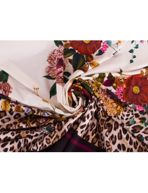 Strikning Laila - Panter og blomsterhave