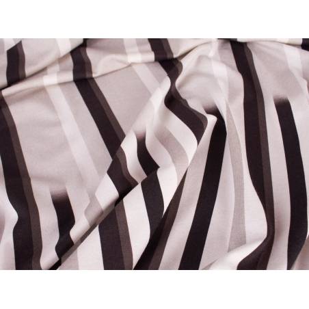 Κλωστοϋφαντουργία Καντ Πάσι - Αναφορά