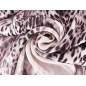 Tissu en soie signé Panthère, nuances de gris.