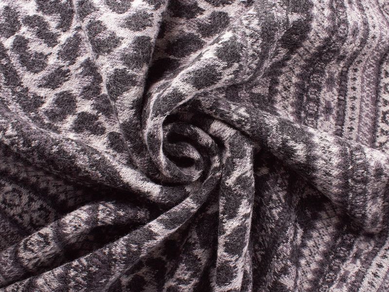 Tricot en laine Korpan Panthère - Rapport