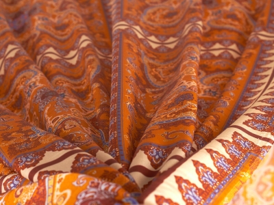 Zijde gesigneerd - Eleganza del miele - in Etro-stijl