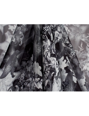 Hedvábí s podpisem