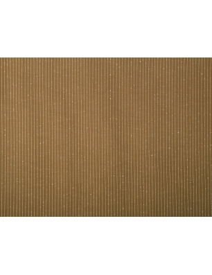Tecido de viscose lyocell com riscas finas.