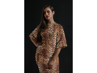 Aláírt gyapjú - Párducmintás - Dolce&Gabbana stílusban