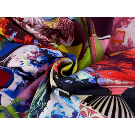 Soie signée - Vasollinni - dans le style de Dolce&Gabbana