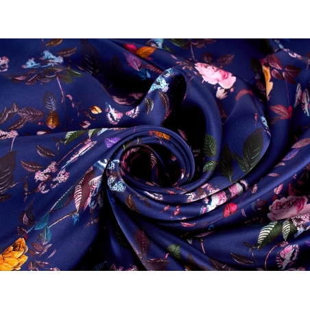 Tkaniny Hedvábí s podpisem - Motýli noci