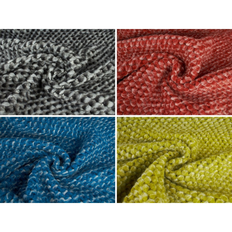 Malha de suéter italiana em quatro cores.