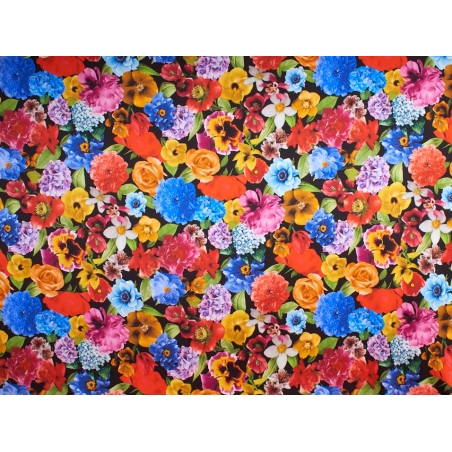 Jedwab sygnowany - kwiatowy wzór w stylu Dolce&Gabbana