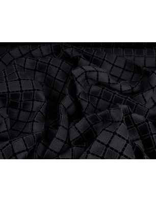 Pizzo geometrico in stile Versace