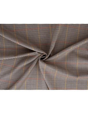 Wool fabric with a houndstooth pattern for a blazer