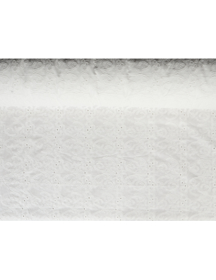 Batiste blanche brodée - Grossiste en tissus Bemax