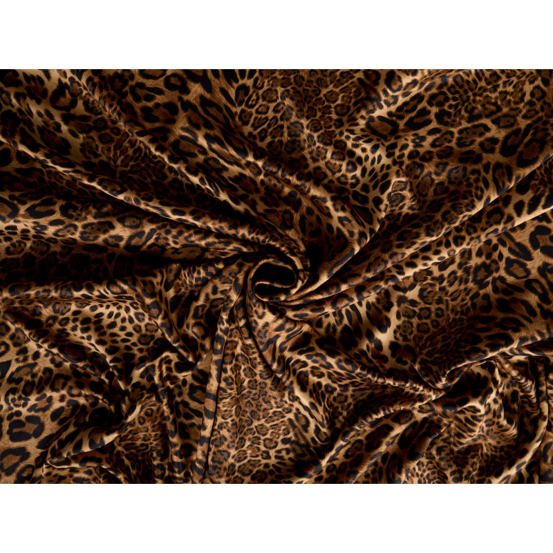 Viscose fabric with a delicate sheen—ideal leopard print