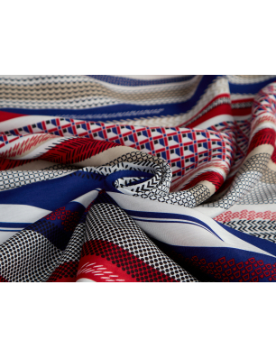 La viscosa, un tejido para vestidos con rayas originales