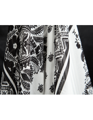 White geometric bandana-patterned viscose chiffon