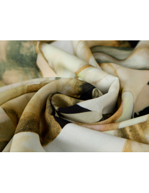 Viscose, tissu pour robe, avec un motif végétal, dans des tons beige.