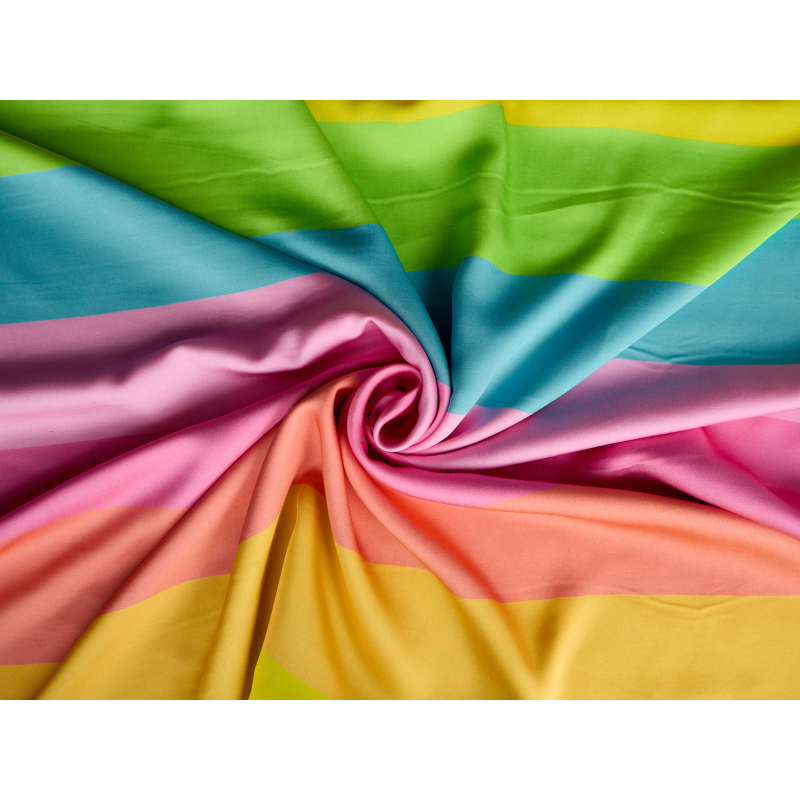 Viscosa satinata con strisce pastello dai colori assortiti
