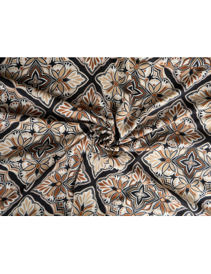 Viscose, matière pour robe, avec un motif géométrique bohème