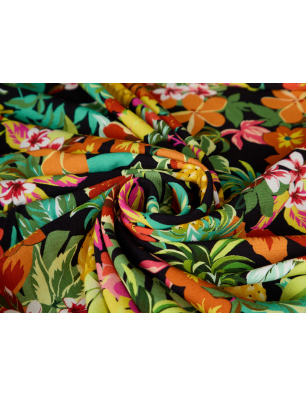Viscose, matière pour l’été, avec un motif tropical coloré – Grossiste en tissus Bemax
