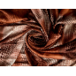 Viscose com um brilho suave, com textura de pele de cobra em tons castanhos quentes