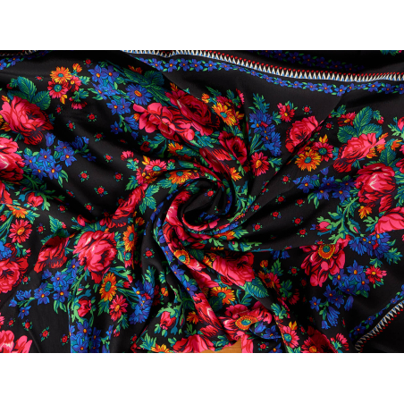 Viskose-Material für ein Kleid, Blumenmuster im Volksstil - Bericht