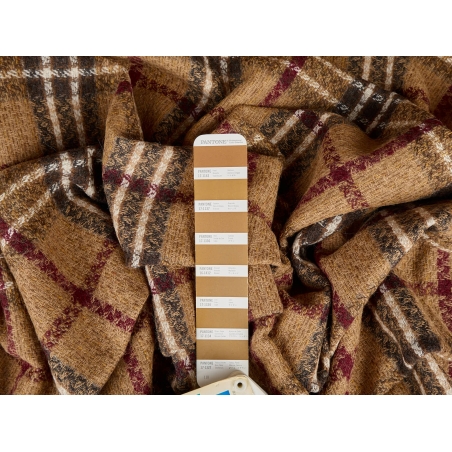 Audums Vilna Fabio krata Burberry stilā